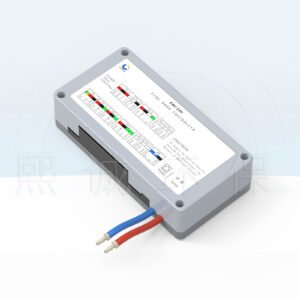 Automatic sash fume hood controller for VAV airflow and safety control