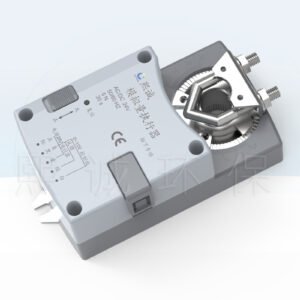 Modulating damper actuator with direct-coupled shaft clamp