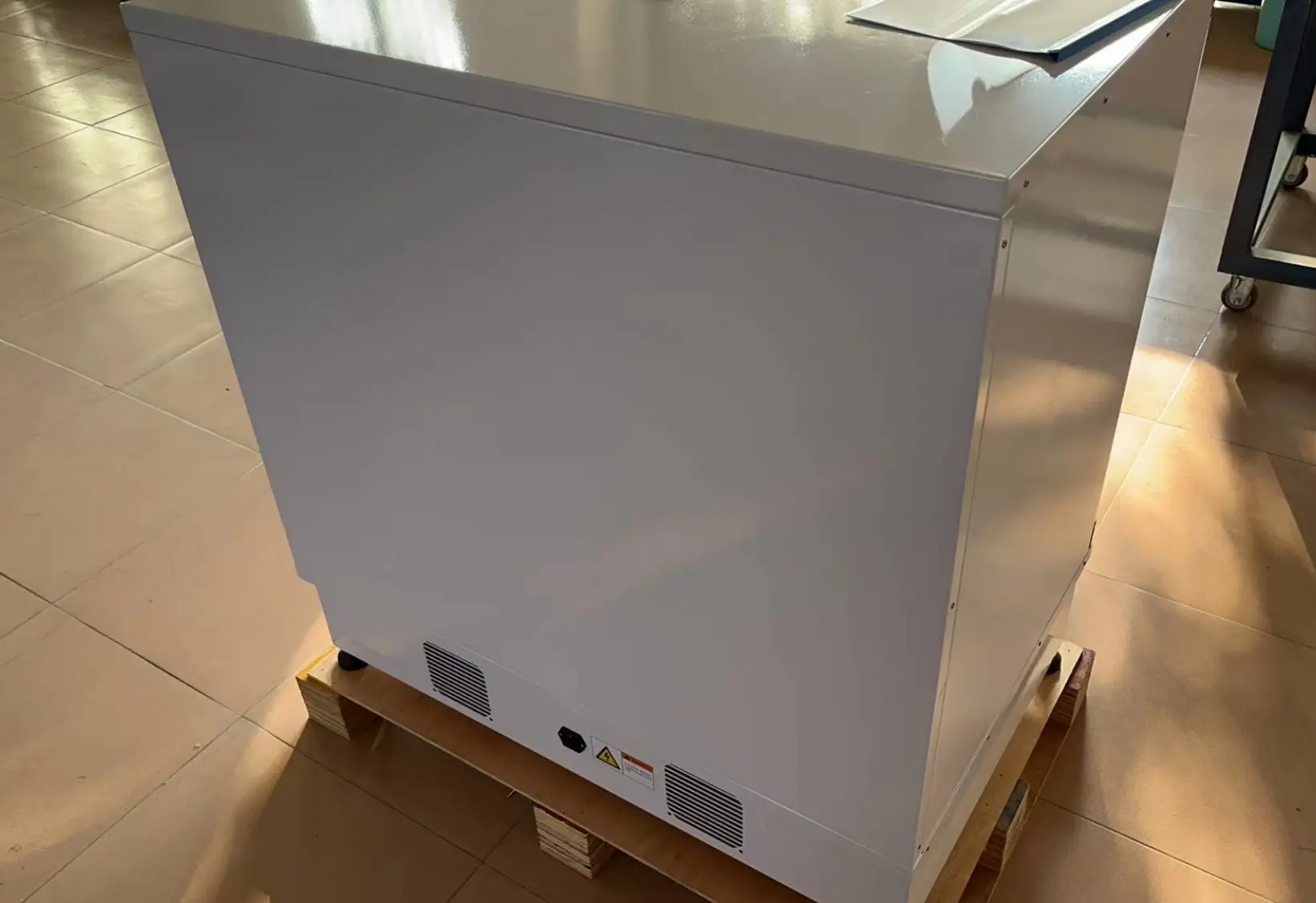 Rear ventilation and electrical interface detail on a laboratory glassware drying cabinet