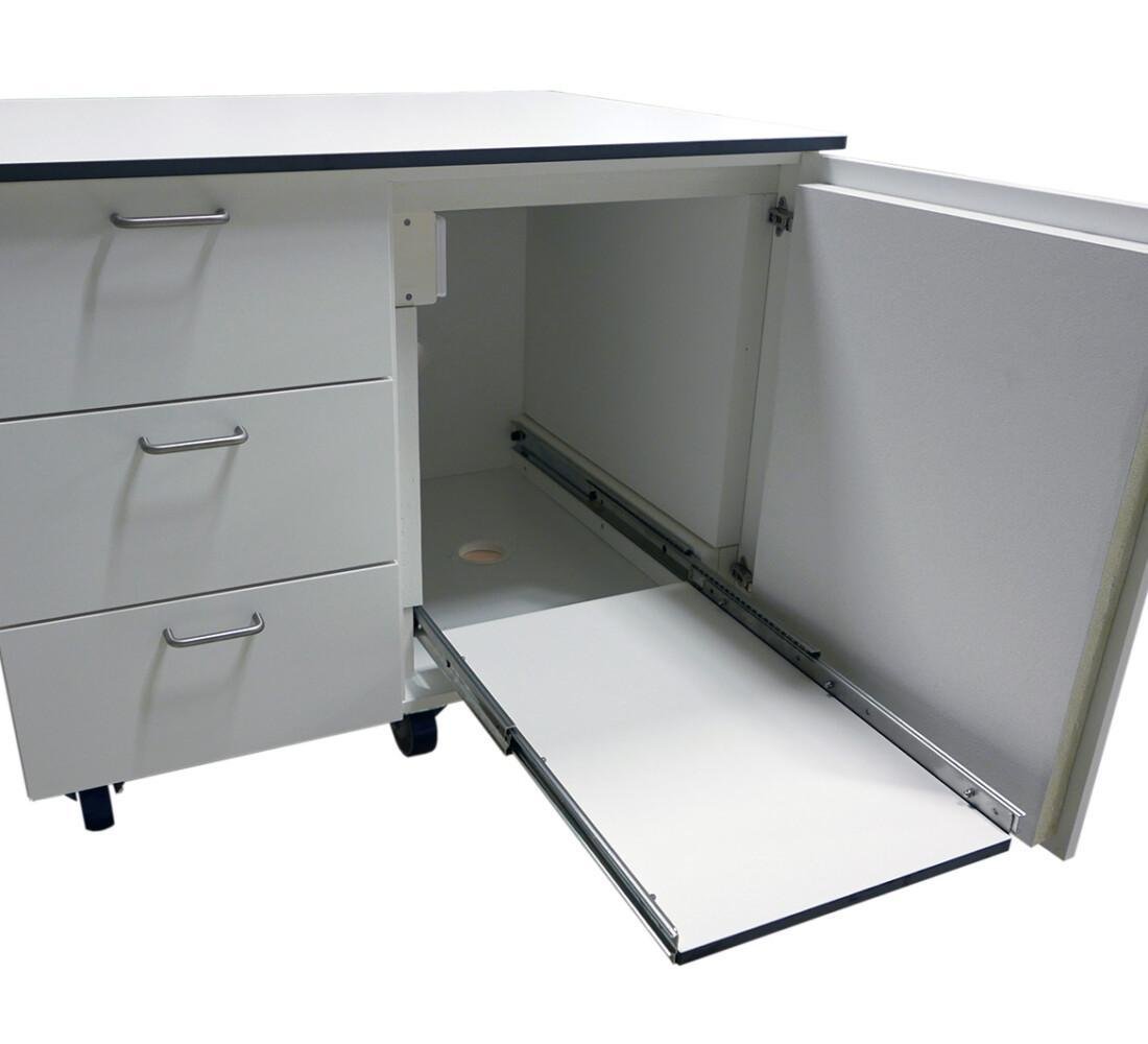 Mass spectrometry bench pullout tray for peripheral equipment maintenance